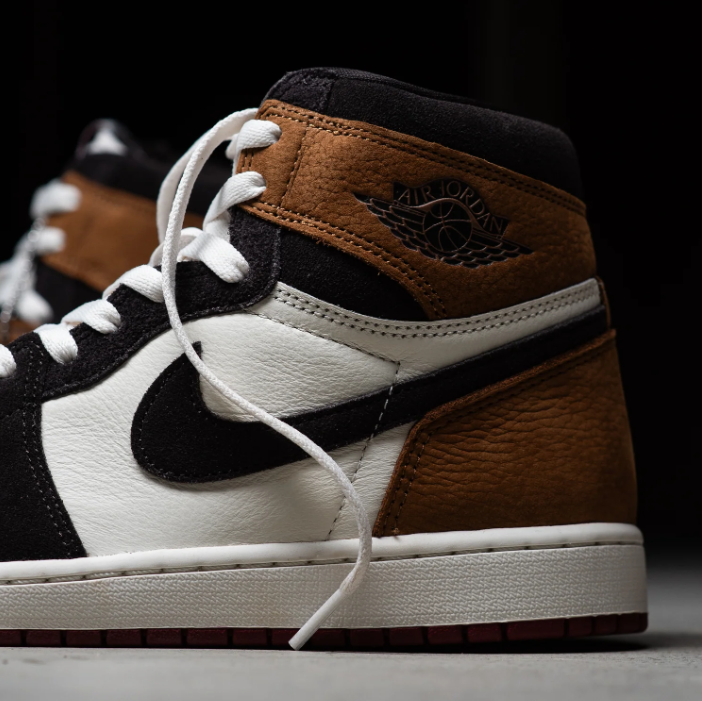 Air Jordan 1 High Sneakers - Brown, Black & White