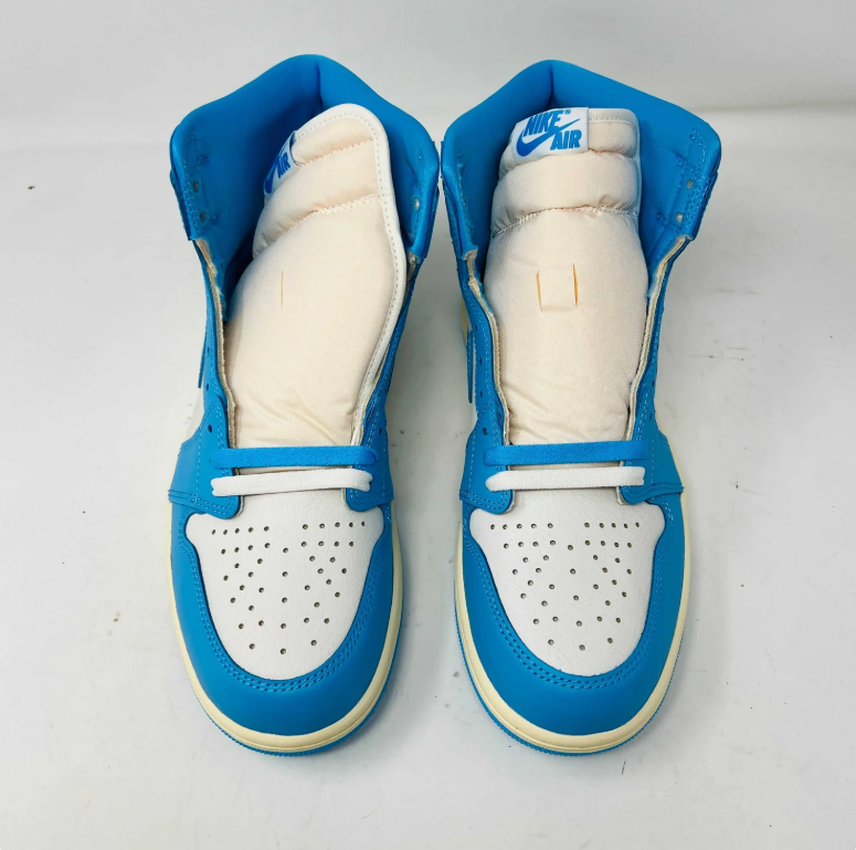 Air Jordan 1 High Sneakers - Bright Blue, White & Cream