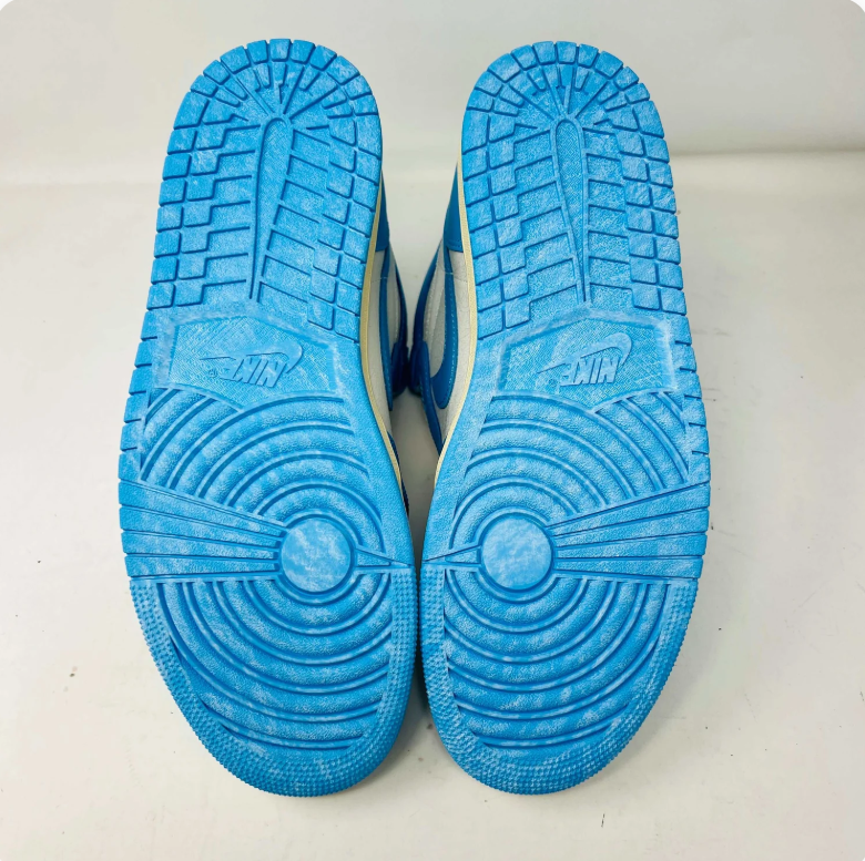 Air Jordan 1 High Sneakers - Bright Blue, White & Cream