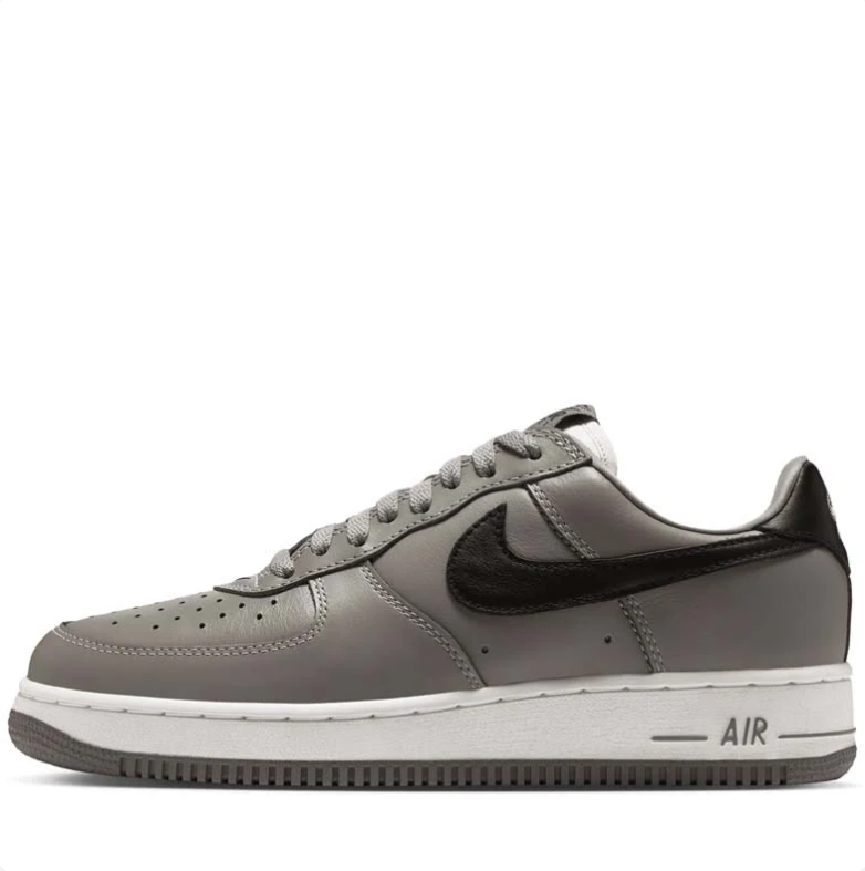 Nike Air Force 1 Low Sneakers - Grey & Black
