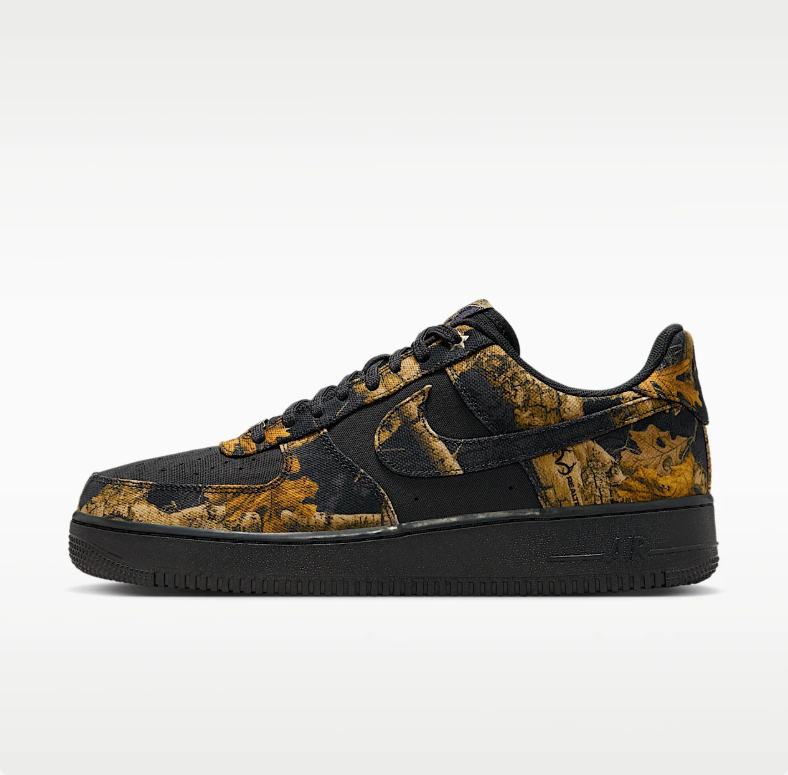 Nike Air Force 1 Low Sneakers - Black & Woodland Camo