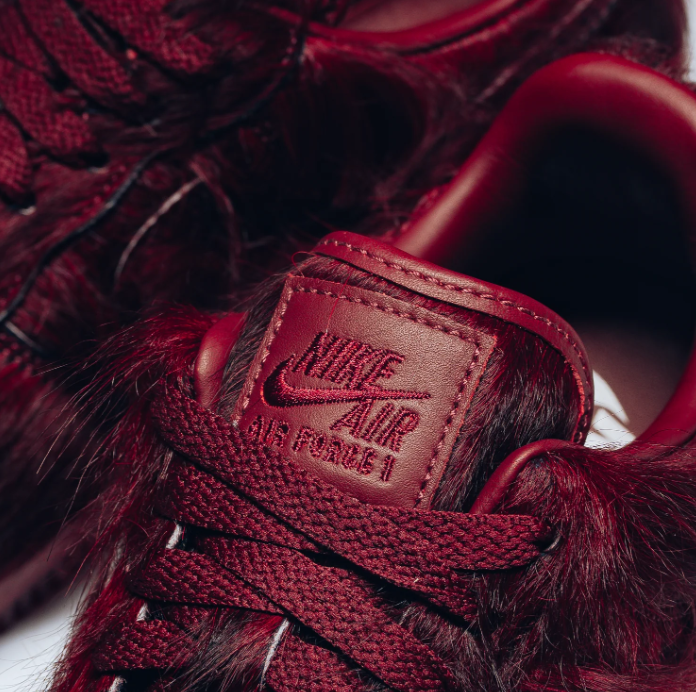 Nike Air Force 1 Low Sneakers - Burgundy Shaggy Texture